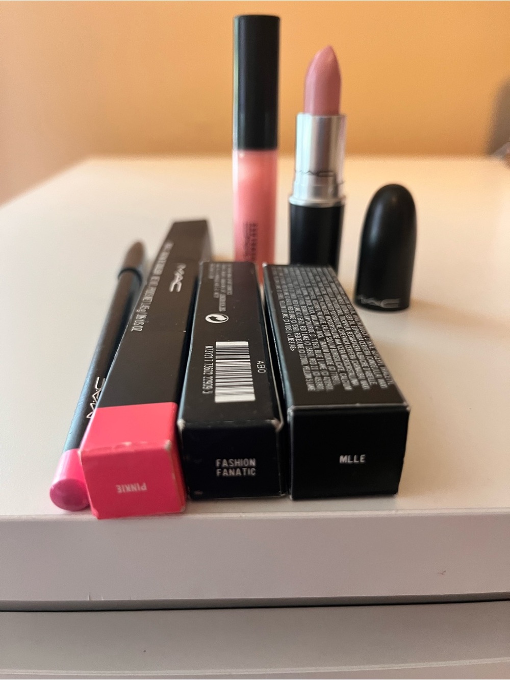 CLEARANCE MAC Cosmetics Peachy Nude Lipstick, Lip Liner & PlushGlass Trio - Picture 3 of 4